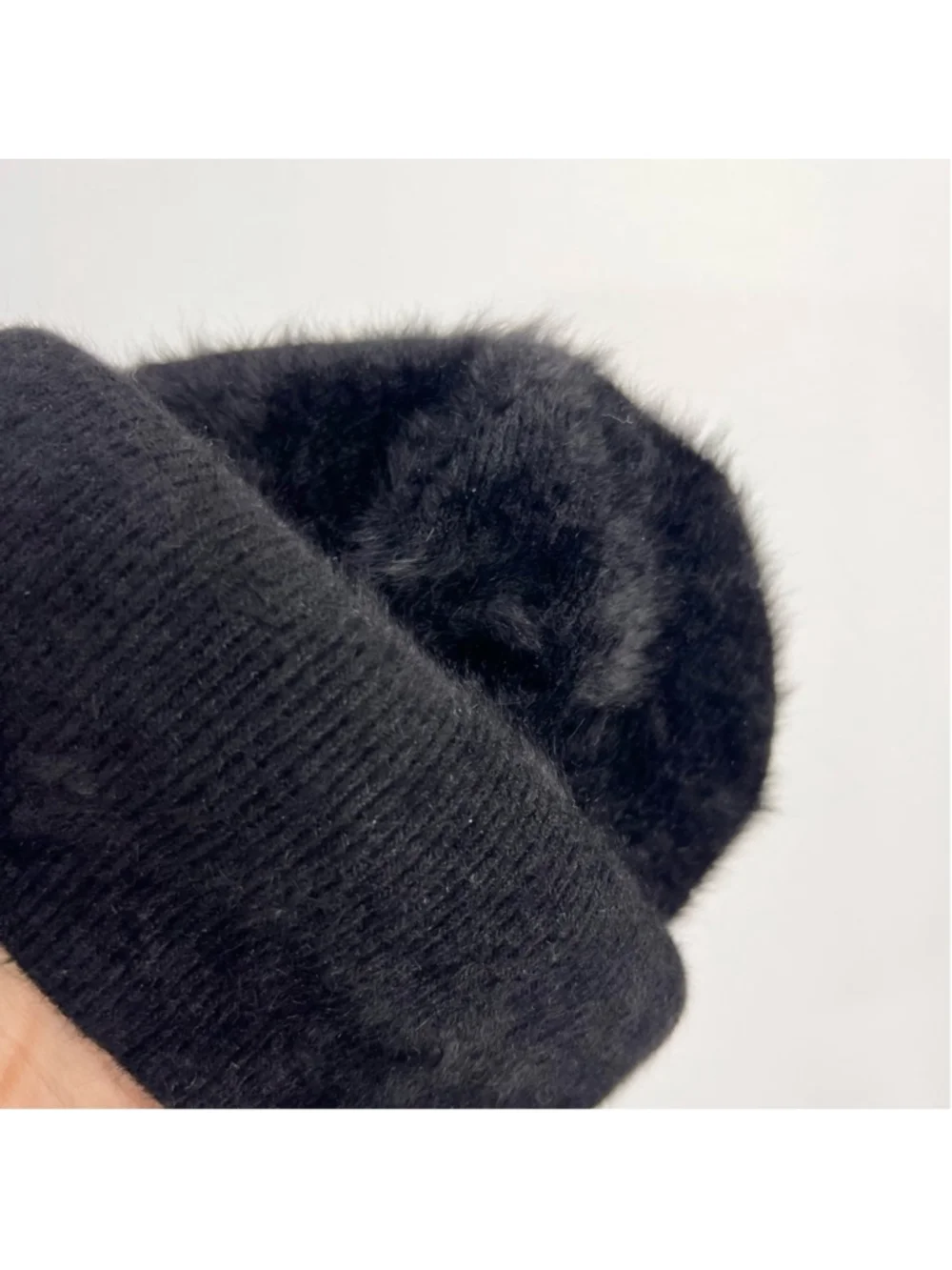 Vintage Y2K KANGOL Furgora pull on black fuzzy cuff beanie skull cap OS